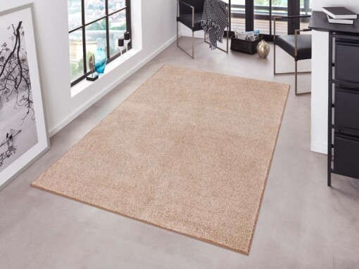 Modern effen vloerkleed Pure - taupe/crème - sfeer