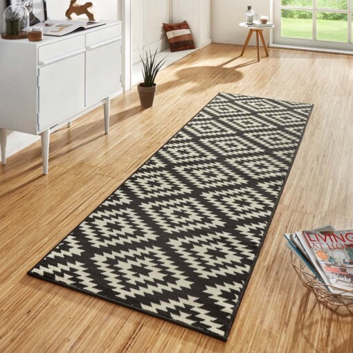 Design loper ruiten Nordic - zwart - sfeer