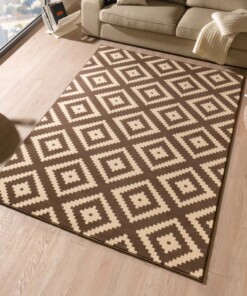 Modern vloerkleed ruiten Diamond - donkerbruin/beige - sfeer