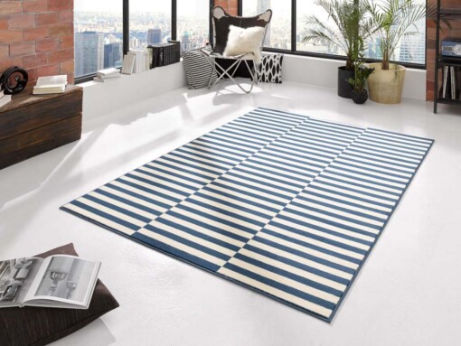 Modern vloerkleed Panel - blauw/crème - sfeer