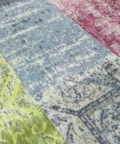 Patchwork Vloerkleed Cento - Pink Rainbow - close up, thumbnail