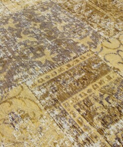 Patchwork Vloerkleed Dices - Yellow Rust - close up, thumbnail