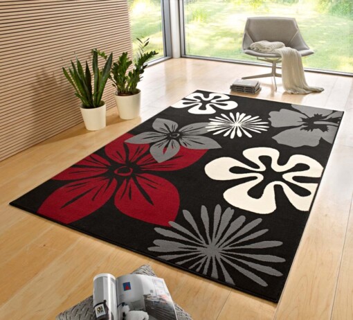 Modern vloerkleed bloemen Flora - zwart/rood - sfeer