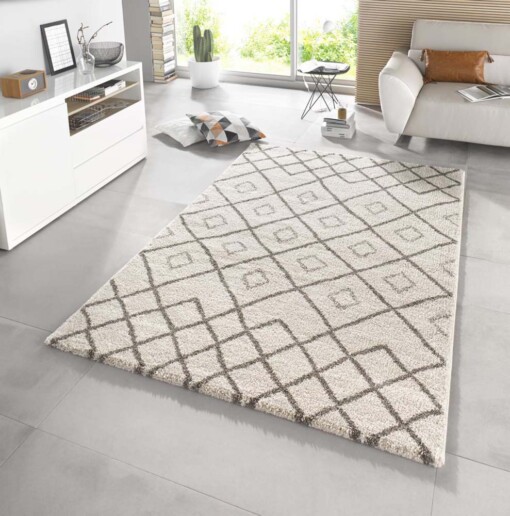 Hoogpolig modern vloerkleed Maison - crème/taupe - sfeer