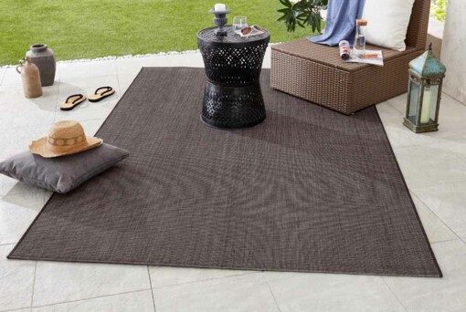 Binnen & buiten vloerkleed effen Match - zwart - sfeer