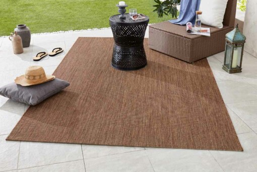 Binnen & buiten vloerkleed effen Match - bruin - sfeer