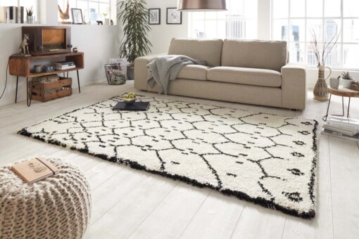 Hoogpolig vloerkleed Frame - wit/zwart - sfeer