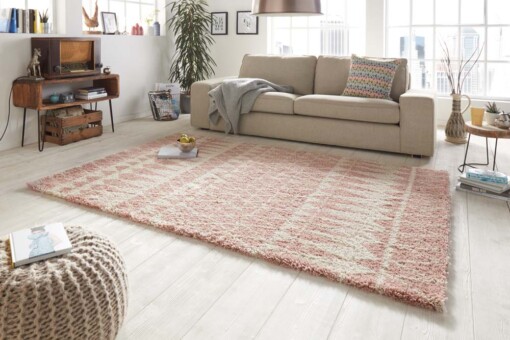 Hoogpolig vloerkleed Inspire - roze/crème - sfeer