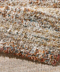 Hoogpolig vloerkleed Granite - bruin - close up