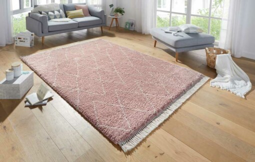 Hoogpolig vloerkleed Jade - roze/crème - sfeer