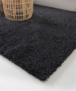 Hoogpolig vloerkleed shaggy Trend effen - antraciet - close up hoek