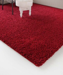 Hoogpolig vloerkleed shaggy Trend effen - rood - close up hoek