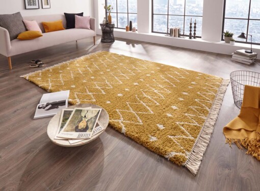 Hoogpolig vloerkleed Calla - goud/crème - sfeer
