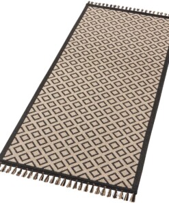 Scandinavische loper Odense - beige/zwart - overzicht schuin