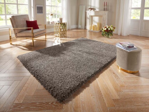 Hoogpolig vloerkleed Tarbes Elle Decoration - grijs - sfeer