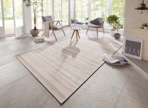 Binnen & buiten vloerkleed Calais Elle Decoration - beige/taupe - sfeer