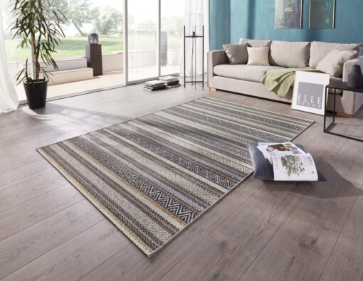 Binnen & buiten vloerkleed Rodez Elle Decoration - meerkleurig - sfeer