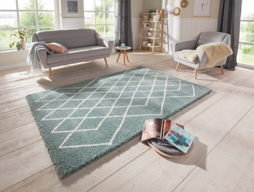 Hoogpolig vloerkleed Bron Elle Decoration - groen/crème - sfeer