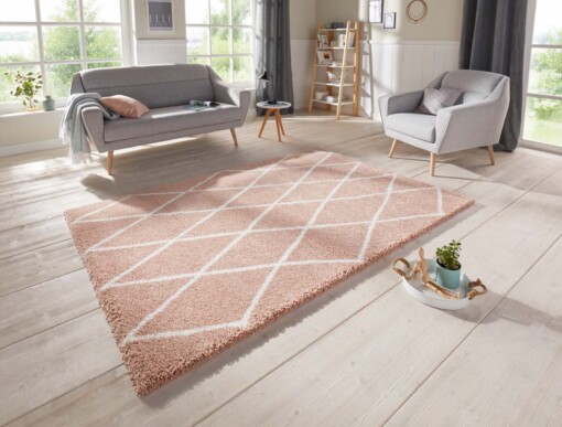 Scandinavisch vloerkleed Elle Decoration Abbe - roze/crème - sfeer