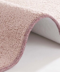 Modern fluweel effen vloerkleed Gloss - roze - close up, thumbnail