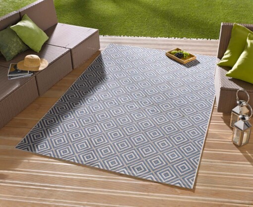 Binnen & buiten vloerkleed ruiten Karo - blauw/crème - sfeer