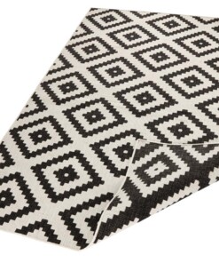 Binnen & buiten vloerkleed ruiten Malta - zwart/crème - overzicht schuin, thumbnail Binnen & buiten vloerkleed ruiten Malta - zwart/crème - overzicht schuin, thumbnail