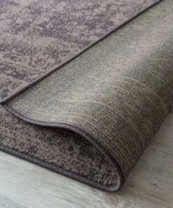 Vintage Vloerkleed Orbis - Joy de Vivre - chocobruin - close up vouw, thumbnail Vintage Vloerkleed Orbis - Joy de Vivre - chocobruin - close up vouw, thumbnail