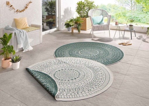 Rond binnen & buiten vloerkleed Porto - groen/crème - sfeer