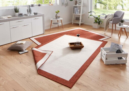 Binnen & buiten vloerkleed Panama - terracotta/crème - sfeer