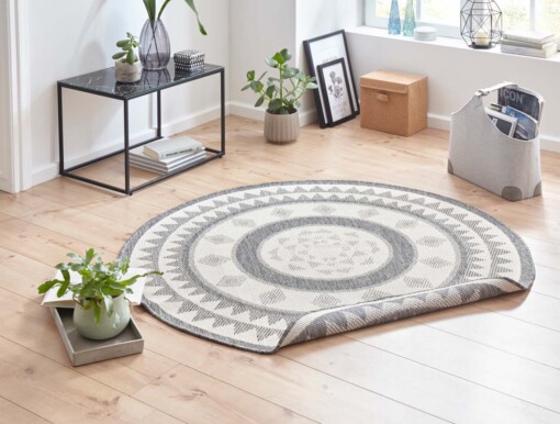 Rond binnen & buiten vloerkleed Jamaica - grijs/crème - sfeer