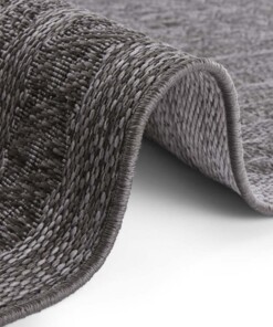 Binnen & buiten vloerkleed ruiten Limonero - donkergrijs - close up, thumbnail Binnen & buiten vloerkleed ruiten Limonero - donkergrijs - close up, thumbnail