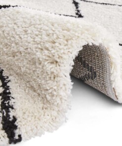 Hoogpolig vloerkleed geruit Break - crème/zwart - close up, thumbnail Hoogpolig vloerkleed geruit Break - crème/zwart - close up, thumbnail