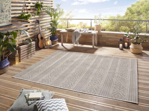 Elle Decoration buiten vloerkleed Rhone - crème/beige - sfeer