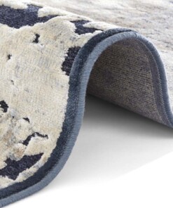 Design vloerkleed 3D Arroux Elle Decoration - donkerblauw - close up
