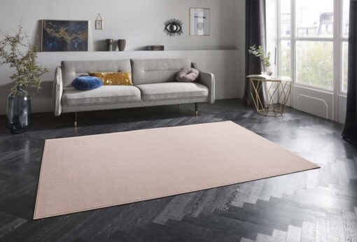 Design vloerkleed Alagnon Elle Decoration - roze - sfeer