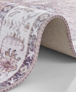 Vintage vloerkleed Vivana - framboos rood - close up, thumbnail Vintage vloerkleed Vivana - framboos rood - close up, thumbnail