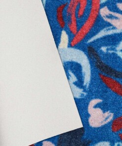 Design deurmat Springtime Elle Decoration - blauw/rood - close up