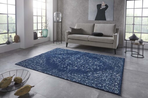 Vintage vloerkleed Pandeh - donkerblauw - sfeer