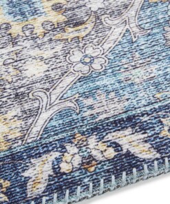 Oosters vloerkleed Kashmir Ghom Elle Decoration - denim blauw - close up, thumbnail