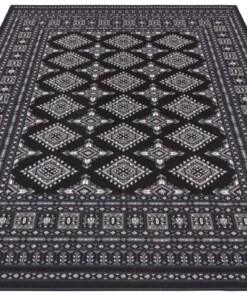 Klassiek vloerkleed Sao Buchara - zwart - overzicht schuin, thumbnail Klassiek vloerkleed Sao Buchara - zwart - overzicht schuin, thumbnail