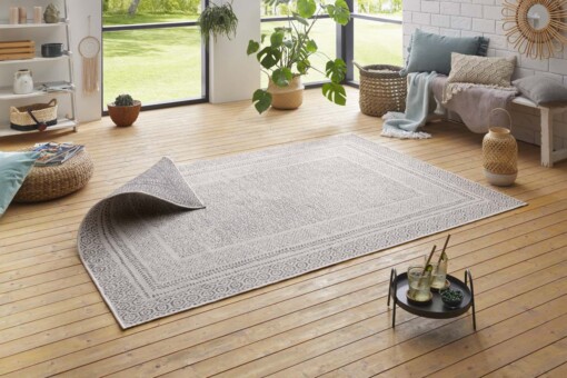 Binnen & buiten vloerkleed Retro - zwart - sfeer