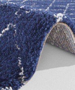 Hoogpolig vloerkleed Archer - blauw/crème - close up, thumbnail