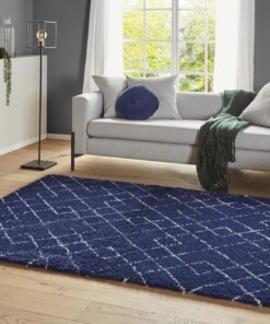 Hoogpolig vloerkleed Archer - blauw/crème - sfeer