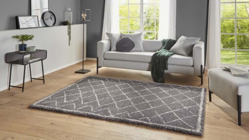 Hoogpolig vloerkleed ruiten Loft - donkergrijs/crème - sfeer