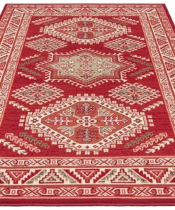 Klassiek vloerkleed Saricha Belutsch - rood - overzicht schuin, thumbnail Klassiek vloerkleed Saricha Belutsch - rood - overzicht schuin, thumbnail