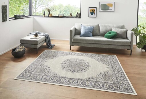 Oosters vloerkleed Najafabad - crème/jeansblauw - sfeer