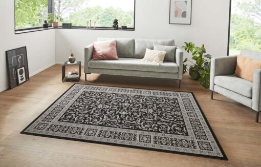 Oosters vloerkleed Antique Nain - zwart/grijs - sfeer