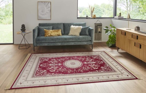 Klassiek vloerkleed Antik Negar - rood - sfeer