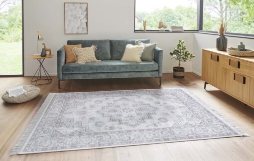 Klassiek vloerkleed Antique Heriz - lichtblauw/roze - sfeer