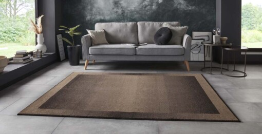 Vloerkleed retro lijstmotief Gradient - bruin - sfeer